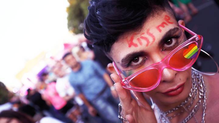 РОССИЯ ВСТУПАЕТ В ВОЙНУ, ГДЕ ПУШКИ НИЧЕГО НЕ РЕШАЮТ