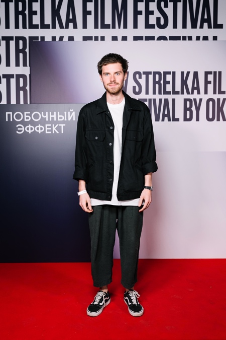 Александра Ревенко, Александр Кузнецов и другие на премьере фильма "Побочный эффект" на "Стрелке" Александра Ревенко, Александр Кузнецов и другие на премьере фильма "Побочный эффект" на "Стрелке" Кино,Кино