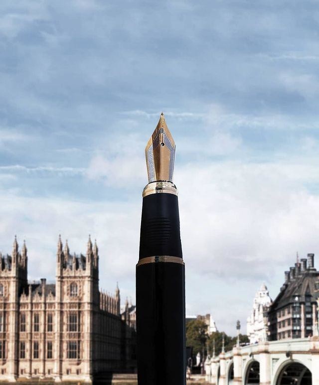 Фотография: Фотограф демонстрирует чудеса перспективы в удивительных и смешных снимках №12 - BigPicture.ru