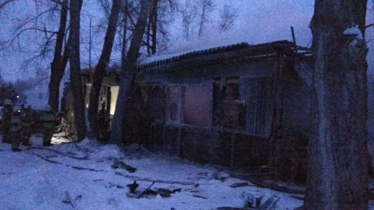 11 человек погибли в ночном пожаре в Томской области. События дня. ФАН-ТВ