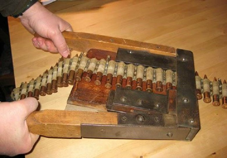 Для чего советские солдаты собирали немецкие пулеметные ленты