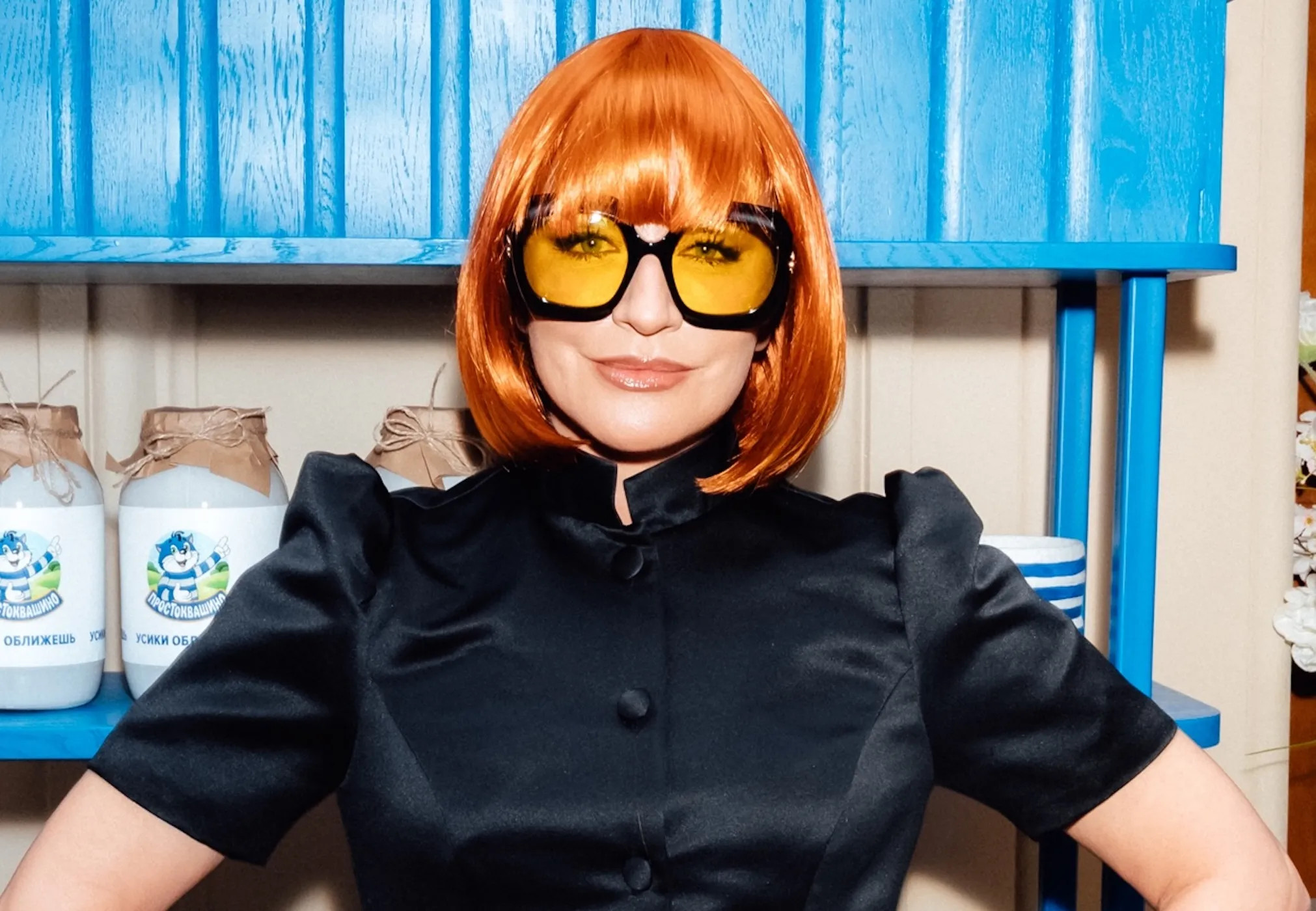 Виктория Шелягова , Яна Рудковская, Екатерина Солоцинская и Юлия Барановская посетили открытие кафе "Простоквашино"