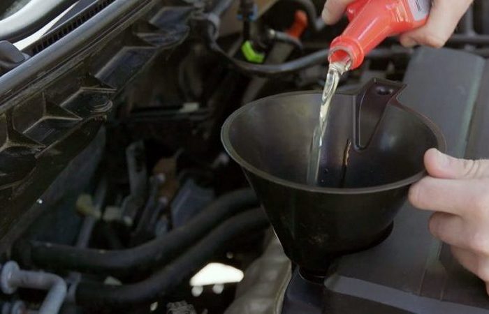 Нужно ли «промывать» мотор перед тем, как меняется масло