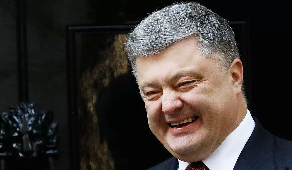 Партия Порошенко одержала победу на выборах за границей