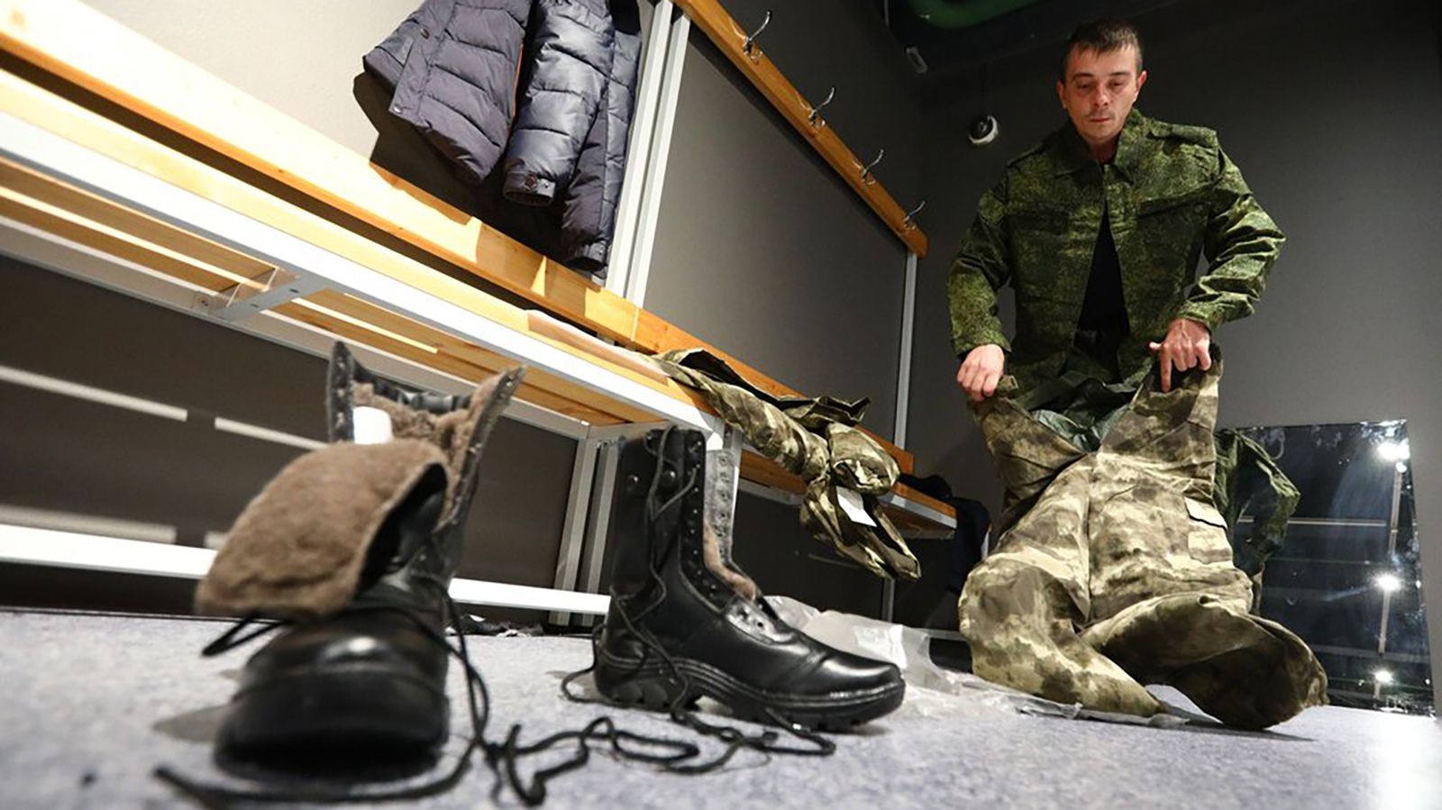 Пресс-секретарь Дмитрий Песков объяснил, почему рассматривается законопроект о едином реестре военнообязанных