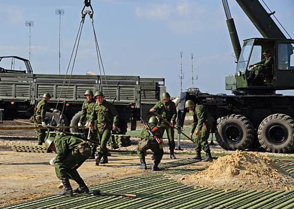 Войска технического обеспечения рф. Войска тыла Вооруженных сил РФ. Войска технического обеспечения. Инженерно-техническое обеспечение войск. Войска материально-технического обеспечения.