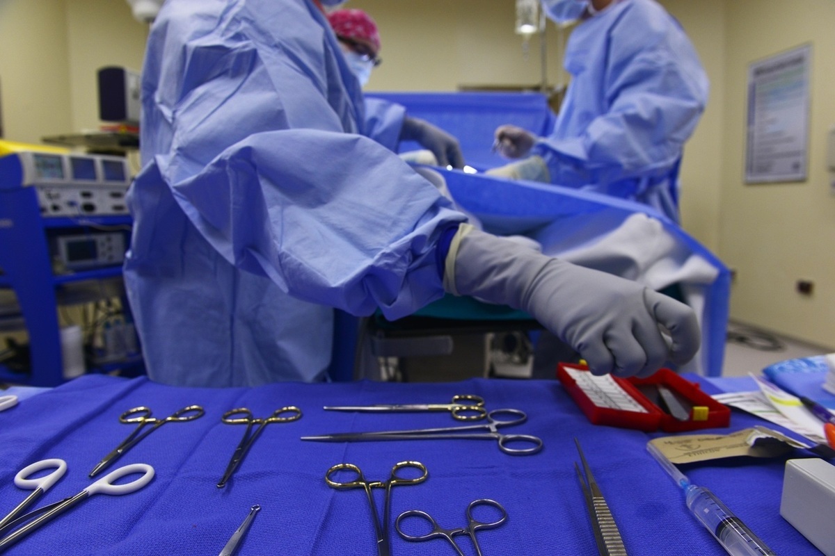В Татарстане врачи провели сложную операцию участнику СВО