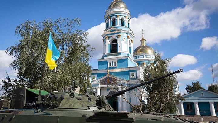 КРЕСТОВЫЙ ПОХОД НА КАЛЕНДАРЬ: УКРАИНА ЗАПУТАЛАСЬ В ЧИСЛАХ