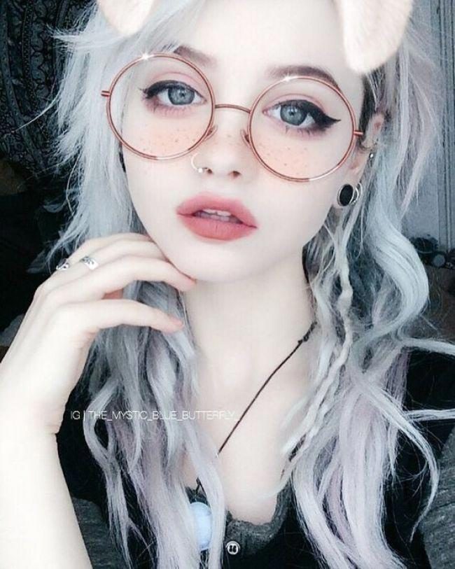 Ах, какие куколки! Так и хочется потрепать их за щёчки 