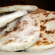 Лепешки с сыром и зеленью