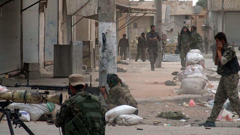 Курды освободили от ИГИЛ три деревни к северу от Ракки