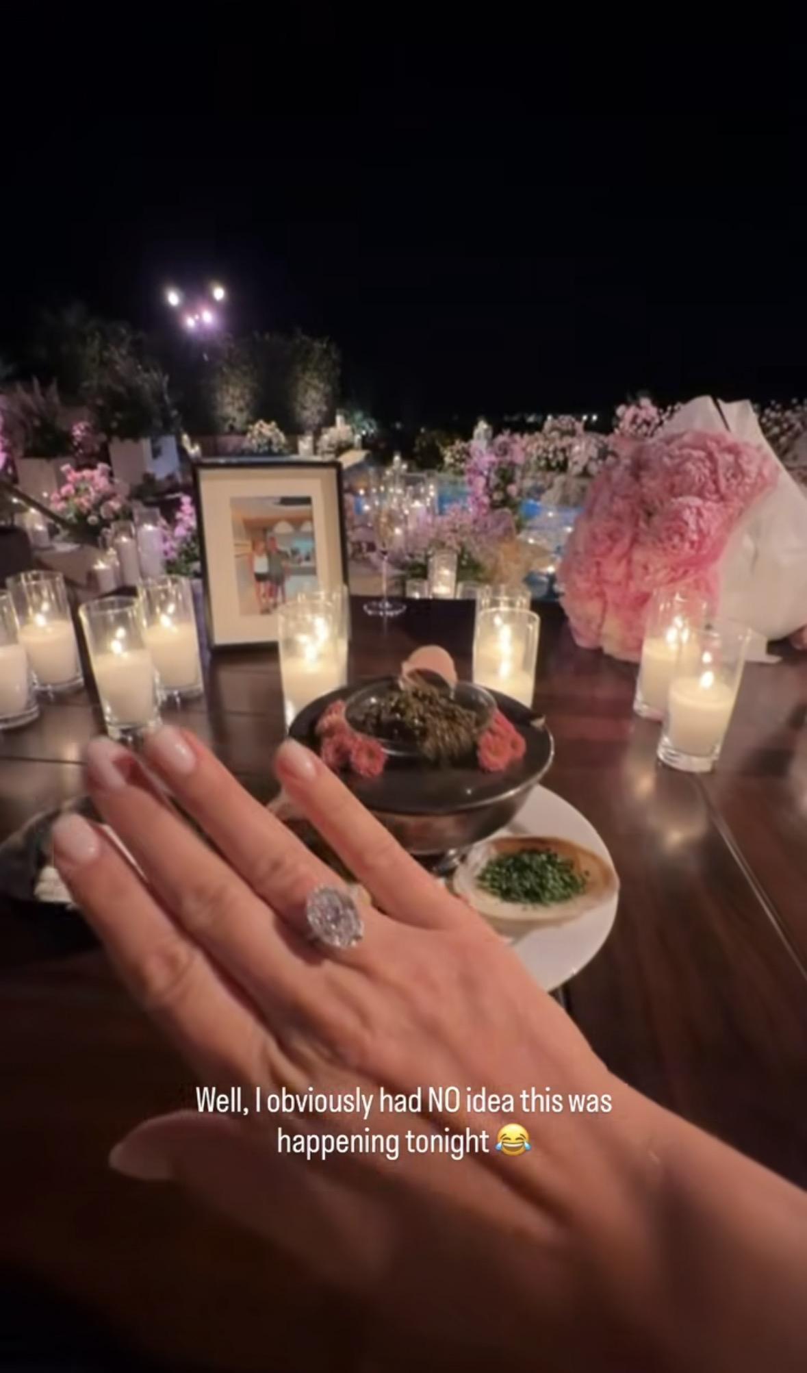 Намек сработал: первая ракетка мира Арина Соболенко выходит замуж за бразильского бизнесмена Намек сработал: первая ракетка мира Арина Соболенко выходит замуж за бразильского бизнесмена format-article,noindex,oakberry,компания,Арина Соболенко,георгиос франгулис,женская теннисная ассоциация (wta),игу швентек,Развлечения