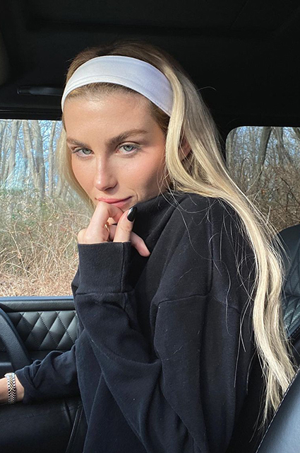 Бывшая девушка Арми Хаммера Пейдж Лоренц раскрыла подробности их отношений: "Он решал, с кем мне общаться" Звездные пары