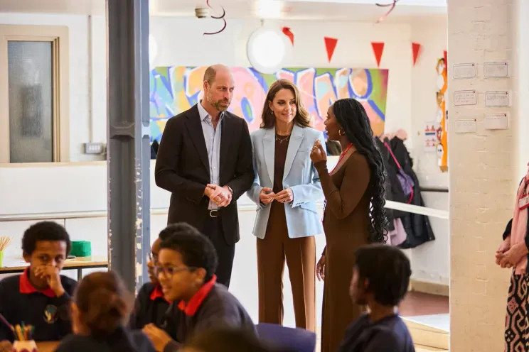 Кейт Миддлтон и принц Уильям отметили 15-ю годовщину брака рабочей поездкой Уильям, принц, Миддлтон, принцесса, голубой, фонда, свадьбы, УильямПринц, МиддлтонКейт, посетили, родился, накануне, около, гостей, включая, Элтона, Джона, провели, также, Дэвида