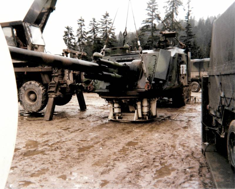Самоходная артиллерийская установка AMX AuF1  оружие,танки