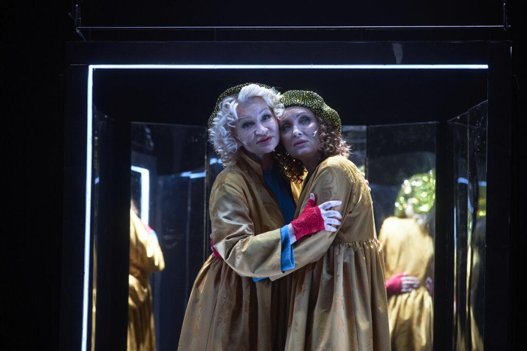 Спектакль «Две дамочки в сторону севера» расскажет о потерях и любви