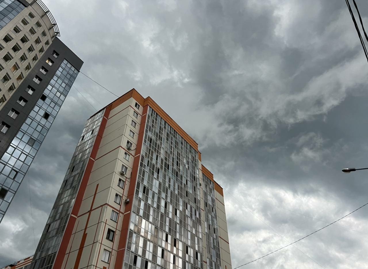 В Томске семилетний мальчик оказался в реанимации после падения с 10 этажа
