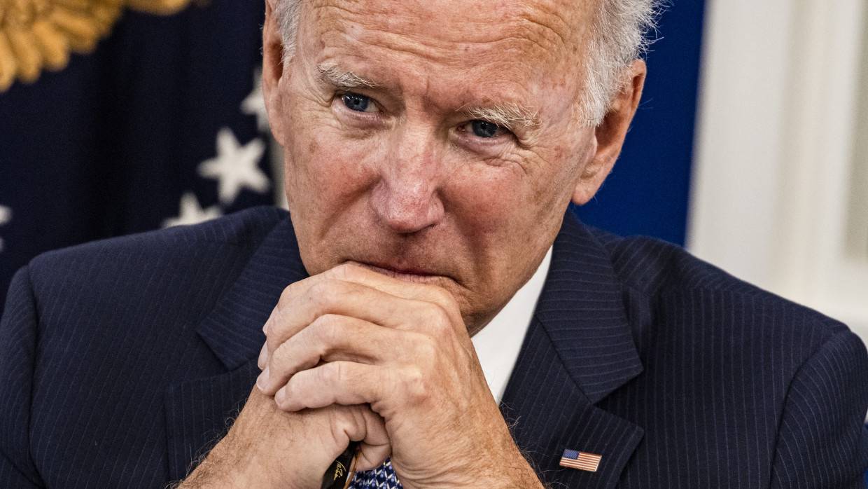 Обещания Байдена победить COVID-19 в США привели к новым рекордам заболеваемости