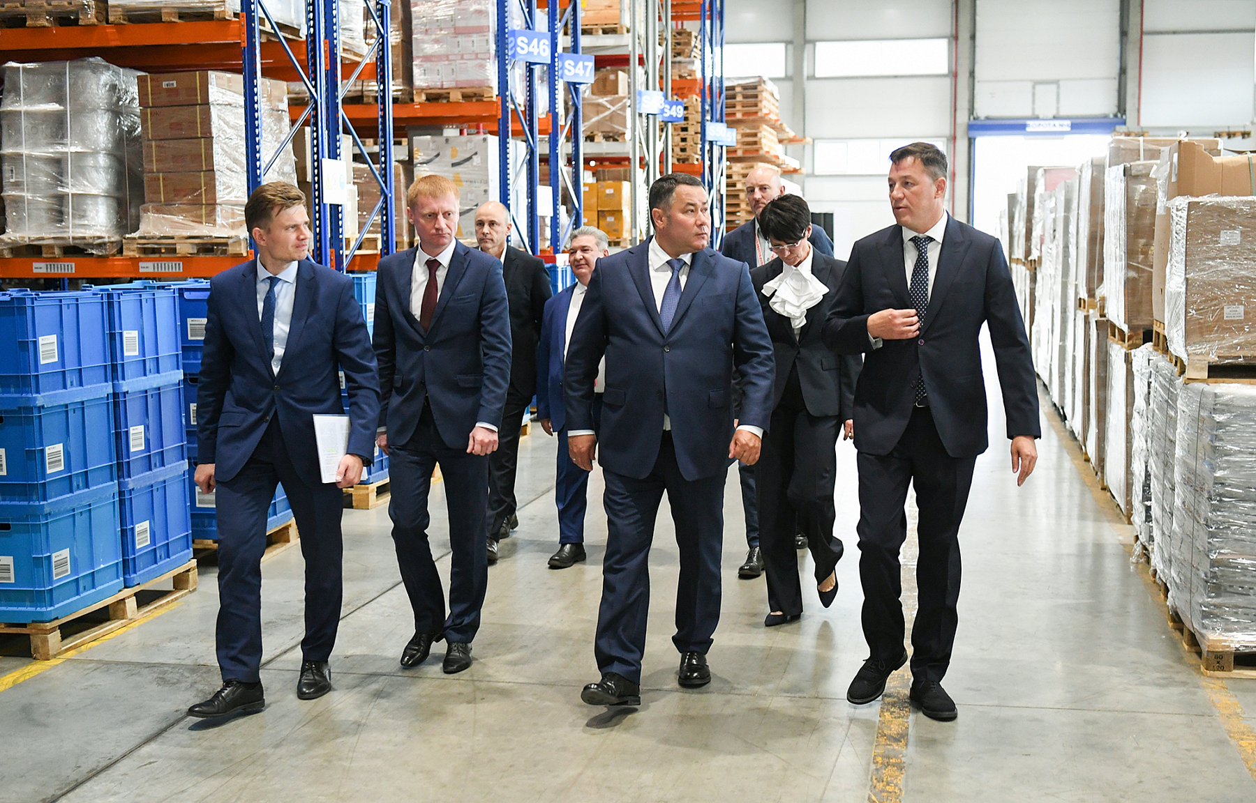 Игорь Руденя принял участие в открытии первого в России высокотехнологичного роботизированного складского комплекса АО «ДКС»