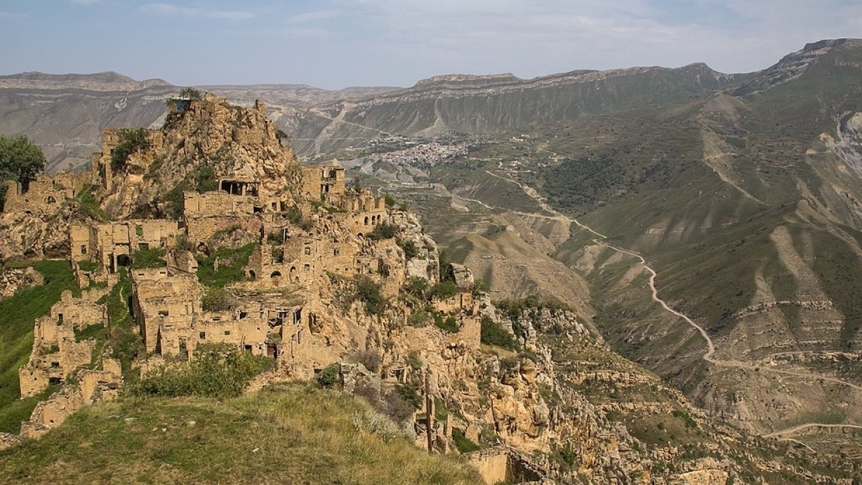 Сильные ливни с градом в ближайшие сутки обрушатся на Дагестан
