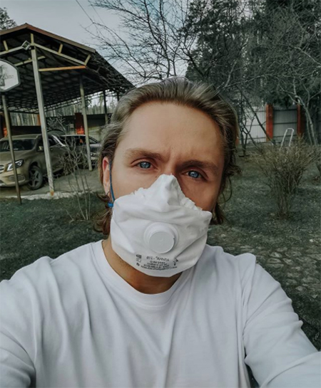 Певец Влад Соколовский заразился коронавирусом: "Нахожусь немного в замешательстве, что при таком раскладе делать" Звезды,Новости о звездах