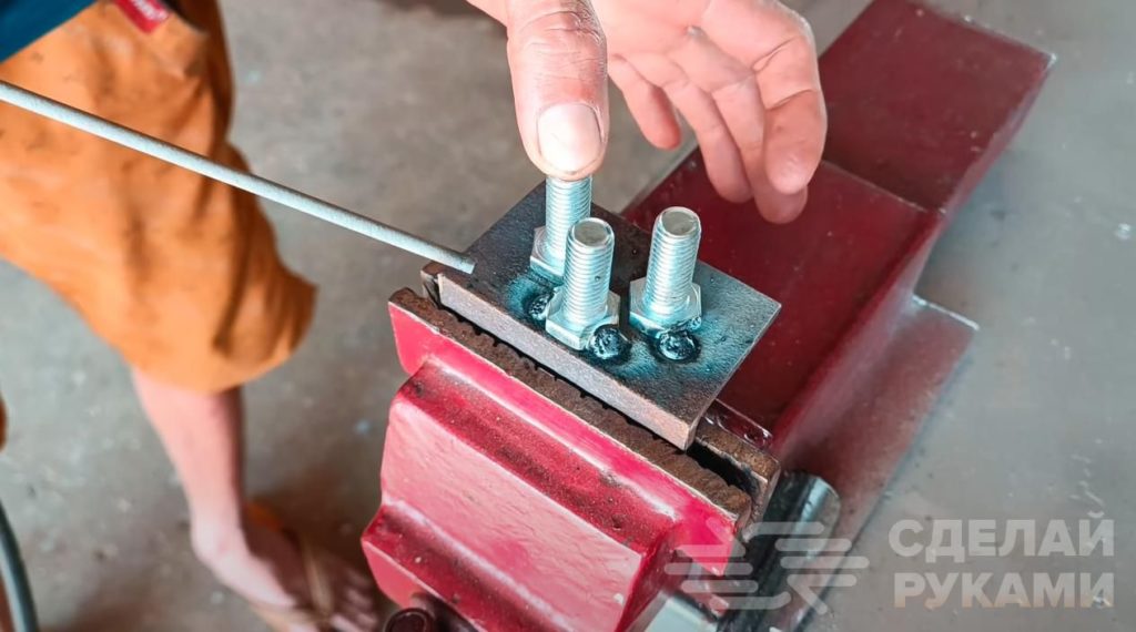 Как сделать цепь из стальной проволоки своими руками