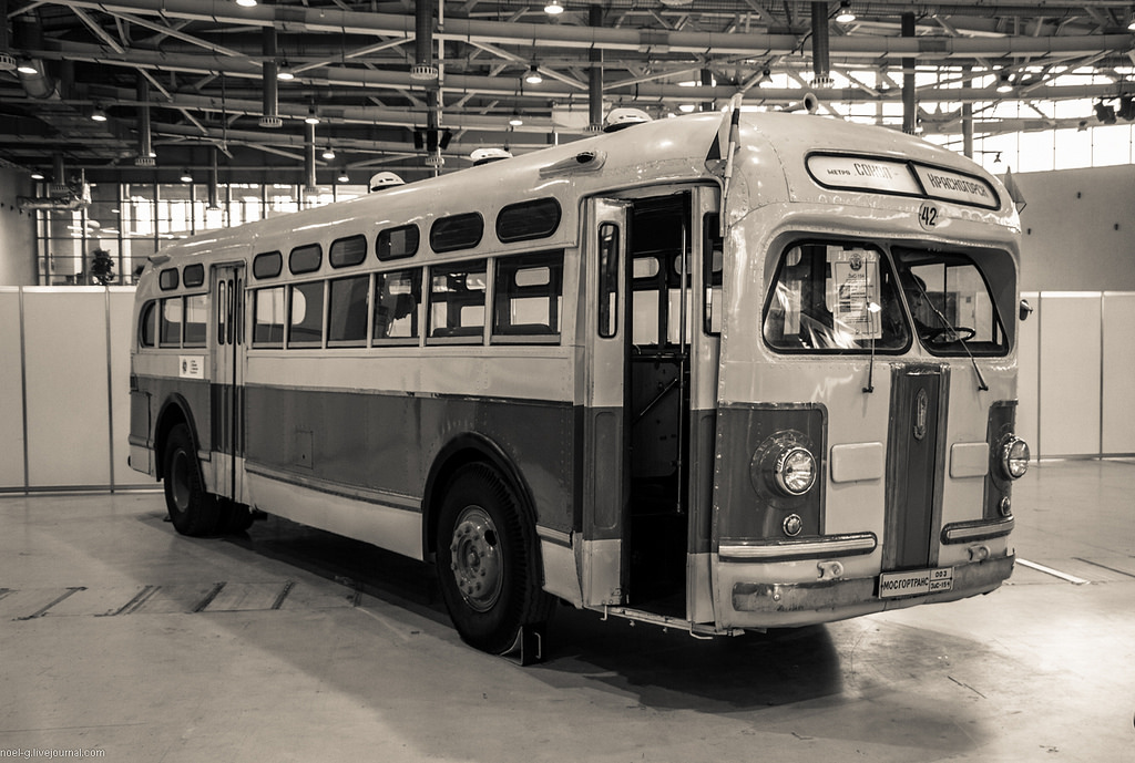Пятьдесят первый автобус. ЛИАЗ 677э. ЛИАЗ-677 автобус. ЛИАЗ 676. ЛИАЗ-677 автодом.