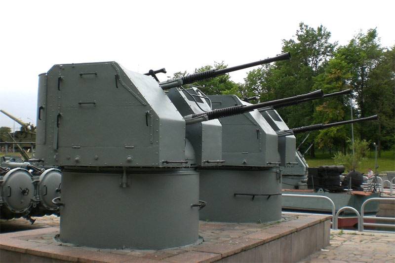 Спецоперация порождает монстров: наши МТ-ЛБ с корабельными артиллерийскими установками Спецоперация порождает монстров: наши МТ-ЛБ с корабельными артиллерийскими установками оружие