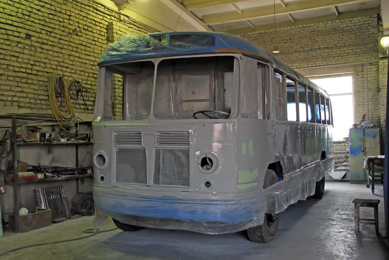 В Сибири восстановили редчайший автобус ЗИЛ авто,автобус,авто и мото,зил,ремонт,тюнинг