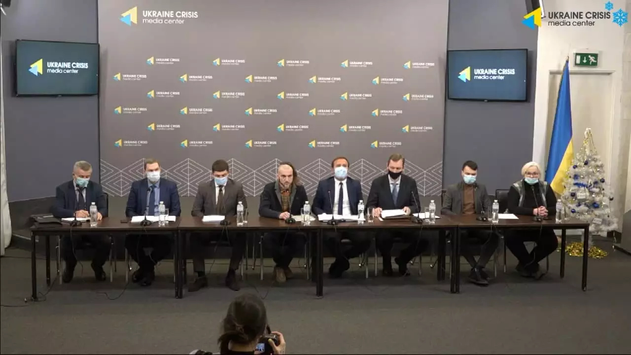 В минувшую пятницу в Киеве произошло сборище, посвящённое «8-й годовщине убийства «героев небесной сотни»...