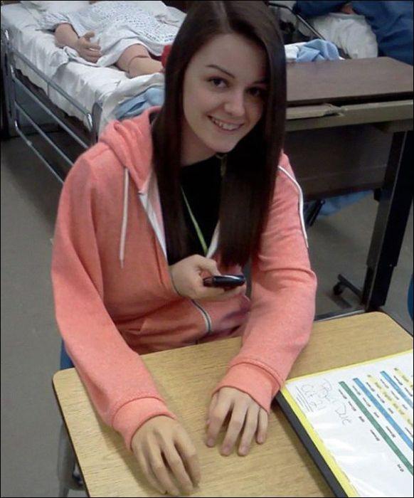 Хитрые шпаргалки школьников и студентов (33 фото)