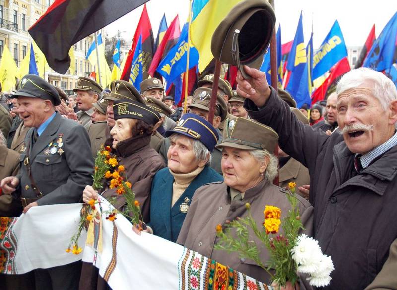 В Польше ведется расследование преступлений украинских националистов