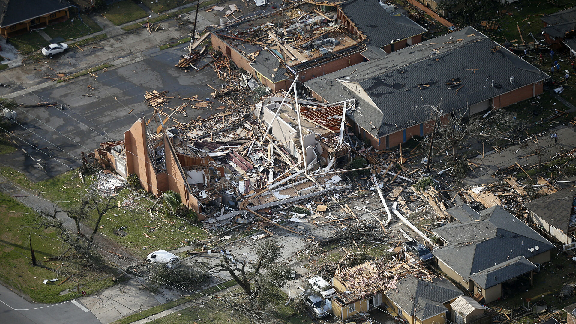 Последствия торнадо в Новом Орлеане, штат Луизиана, США - РИА Новости, 1920, 11.12.2021