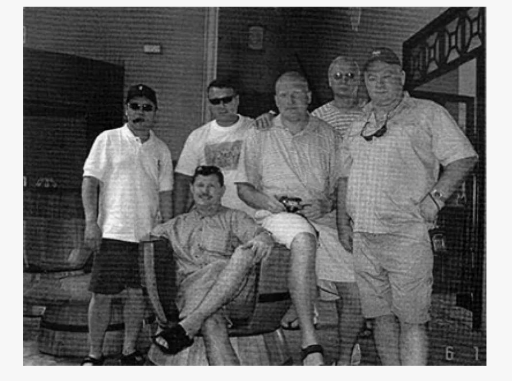 Тамбовская ОПГ и ее лидер Владимир "Кум" Кумарин - одни из самых опасных в Питере 1990-х