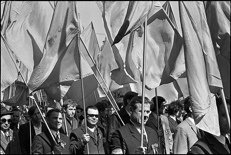 25 эпизодов советской жизни 1970-х от фотографа Владимира Сычева 