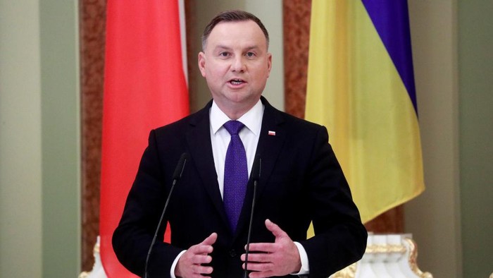 Дуда напоролся на персональный «фиг вам» от Путина! Теперь эту зиму Польша точно не переживёт