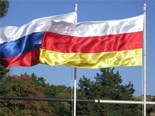 Тибилов: Южная Осетия до августа проведет референдум о вхождении в состав РФ