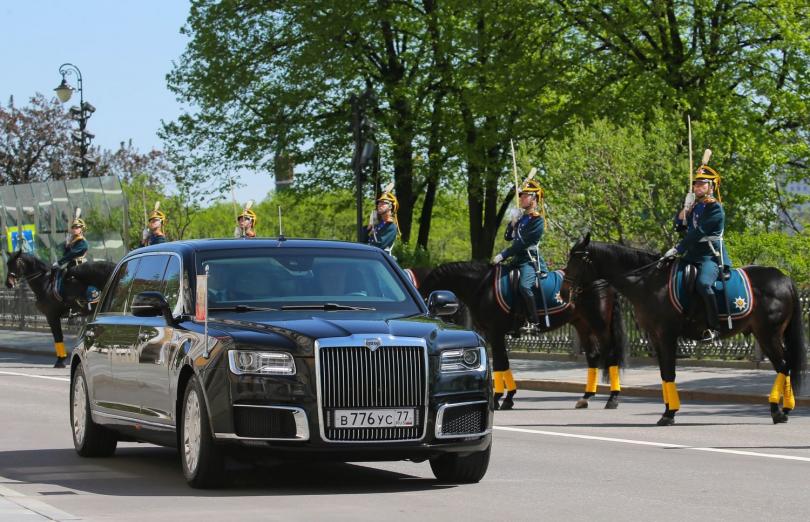 «Зверь» Путина, Кремль на колесах. Что пишут про Aurus на Западе? авто