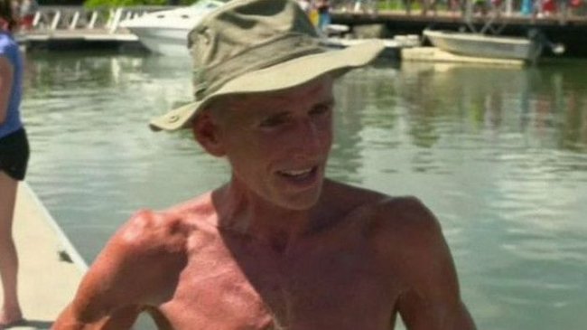 Гребец Джон Биден пересек в одиночку тихий океан (3 фото) Гребец Джон Биден пересек в одиночку тихий океан (3 фото)
