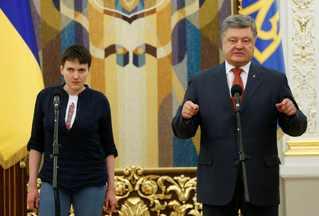 «Перемоги» не получилось: как Порошенко прогнул авторитет Надежды Савченко