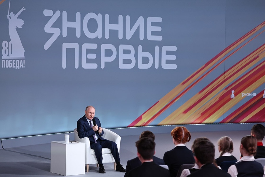 Основные силы ВСУ выбиты из курской области, остались только одинокие недобитки по подвалам. Об...