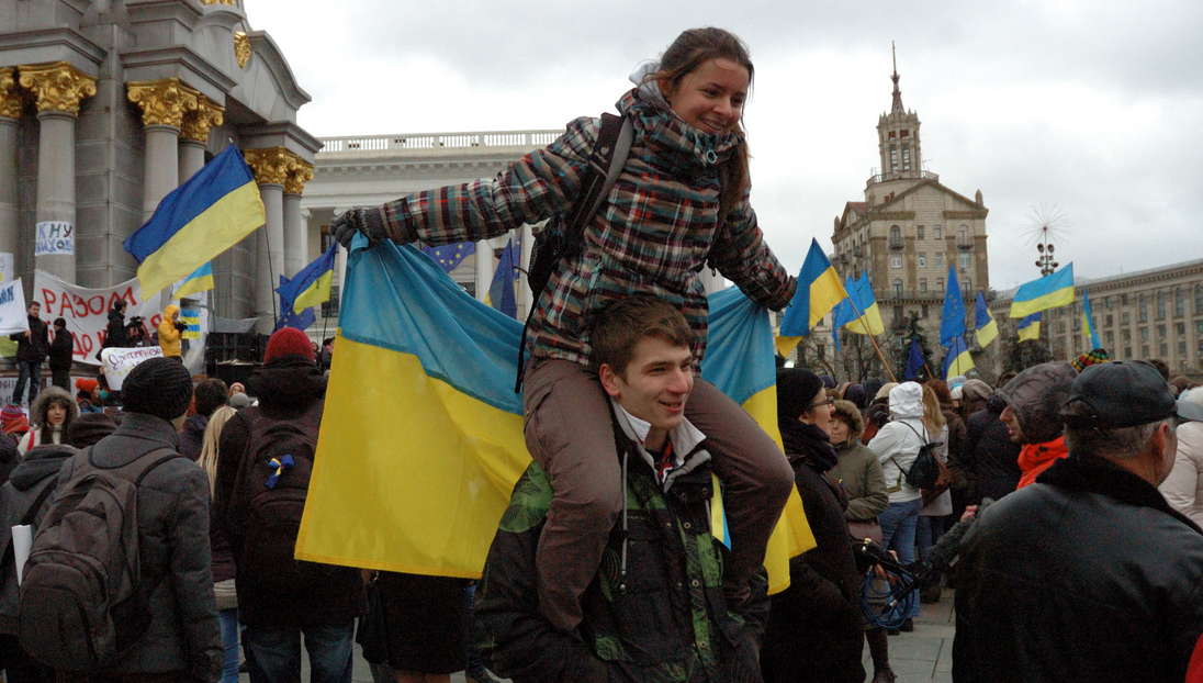 Жители Украины. Украинцы в Ужгороде. Украинские главные люди. Разочарованные украинцы. Население харькова на 2023 год
