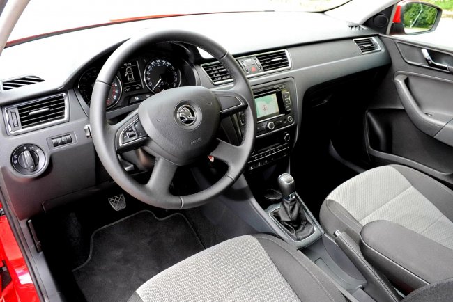 Надёжна ли Skoda Rapid I поколения: все проблемы лифтбека с пробегом Автомобили