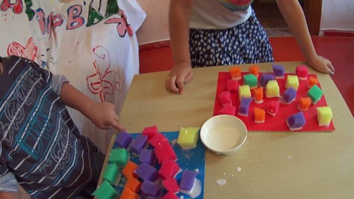 Зачем нужна губка в холодильнике, и еще 9 советов по ее использованию, не связанные с уборкой Зачем нужна губка в холодильнике, и еще 9 советов по ее использованию, не связанные с уборкой домашний очаг,полезные советы,самоделки,своими руками,умелые руки