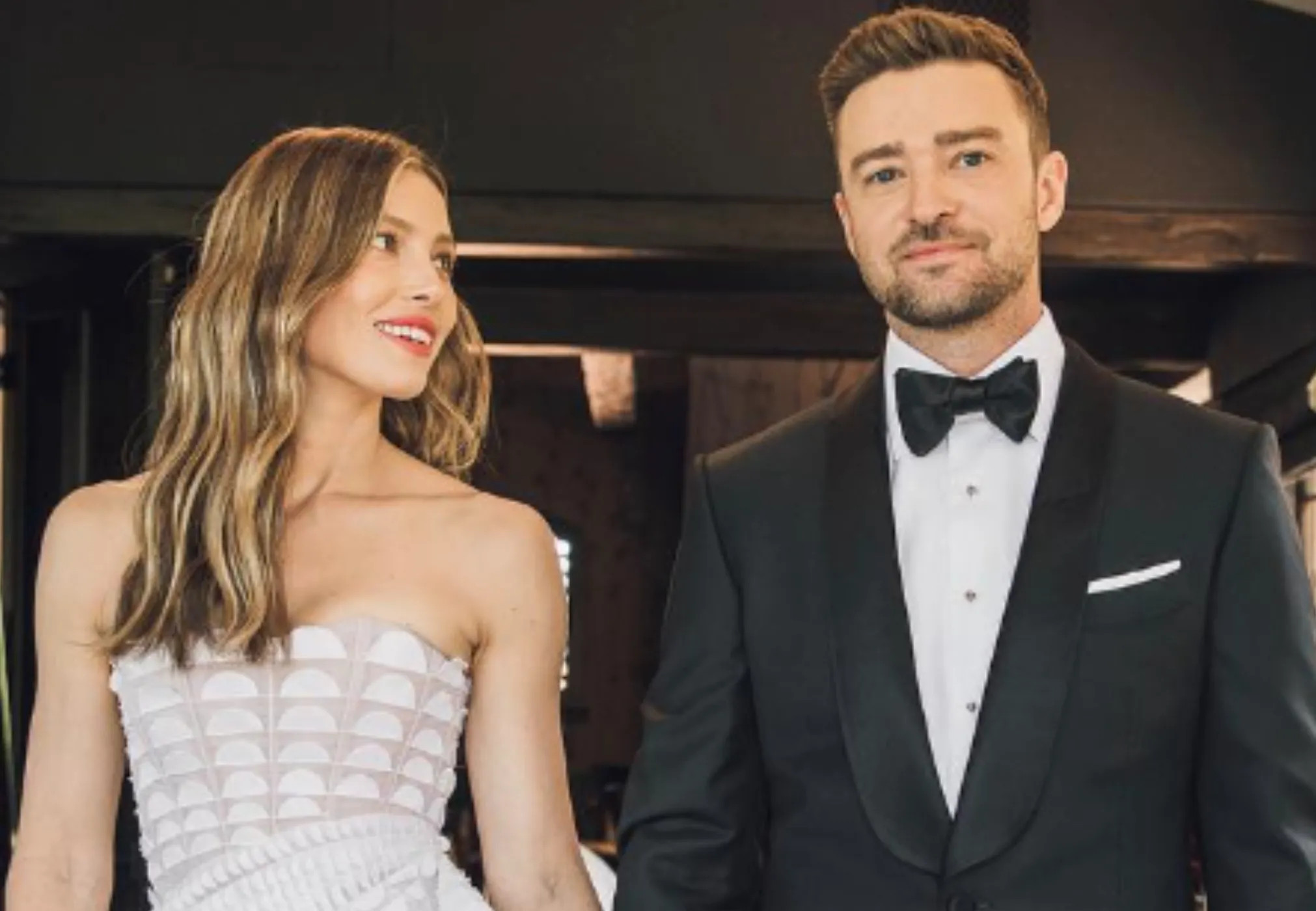 Инсайдер заявил, что Джессика Бил собирается развестись с Джастином Тимберлейком