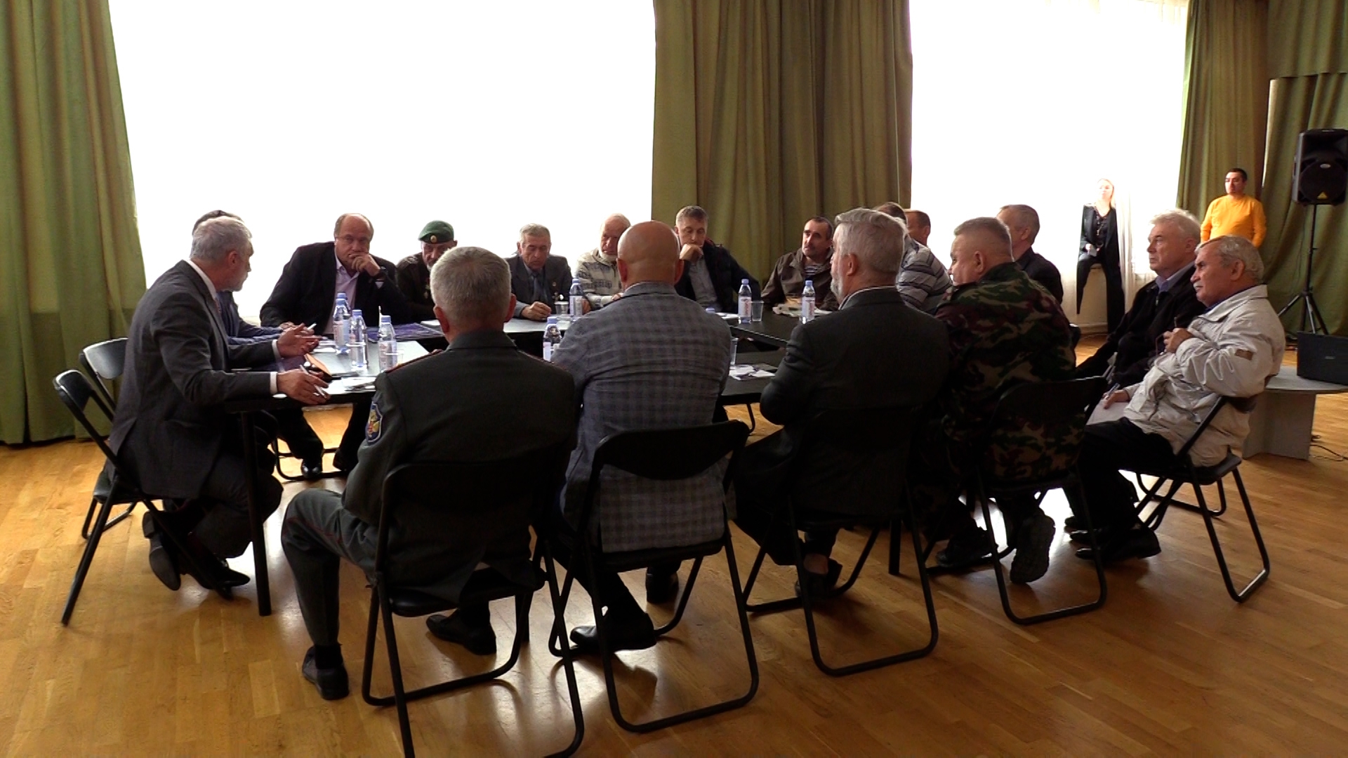 Герой России Андрей Богатов выступил за пересмотр соцподдержки ветеранам боевых действий