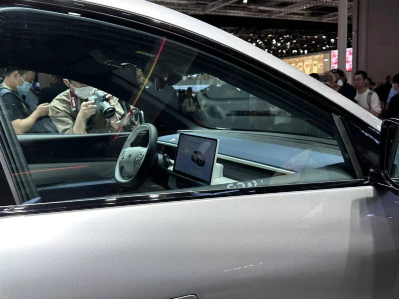 В Шанхае состоялась премьера купе-внедорожника Xpeng G6. Цена и характеристики просочились