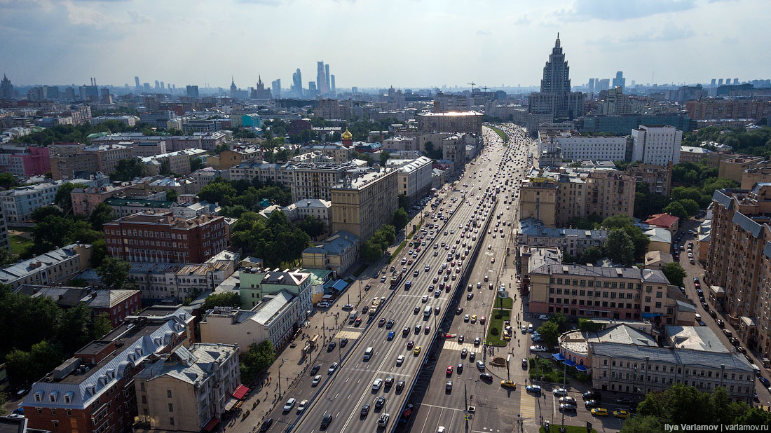 Полет над Москвой