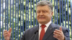 Бойцовый терьер Порошенко решил «погавкать» на Россию: как президент подлизывается к Западу