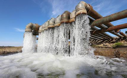 На фото: переброс воды из Тайганского в Симферопольское водохранилище